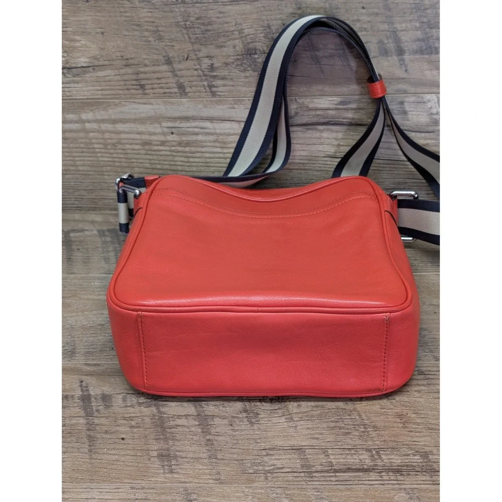 Coach‎ Legacy Leather Crossbody Bag Unisex Size Medium Y2K Purse - Picture 12 of 16